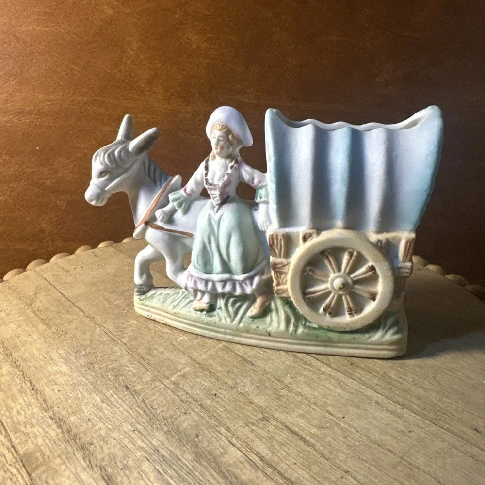 vintage donkey covered wagon planter Japan